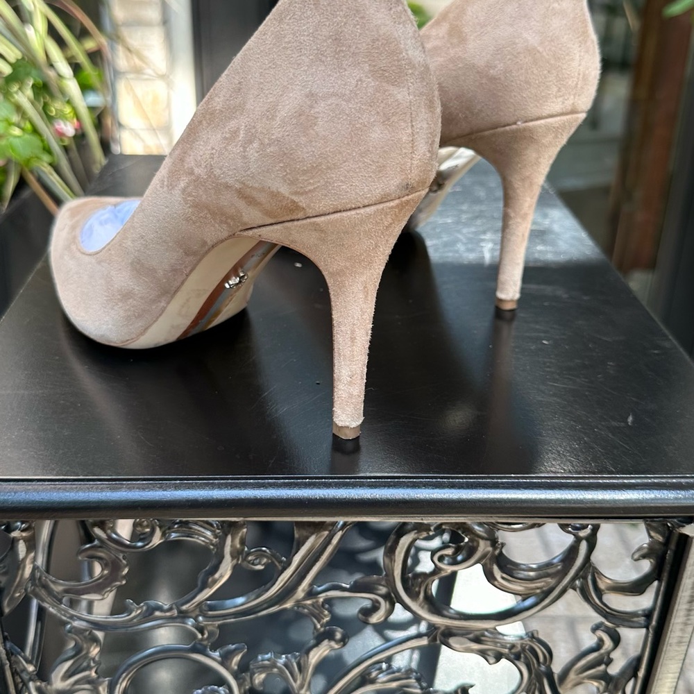Sam Edelman pump. - Picture 2 of 7